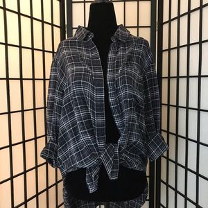 Treasure & Bond Boyfriend shirt